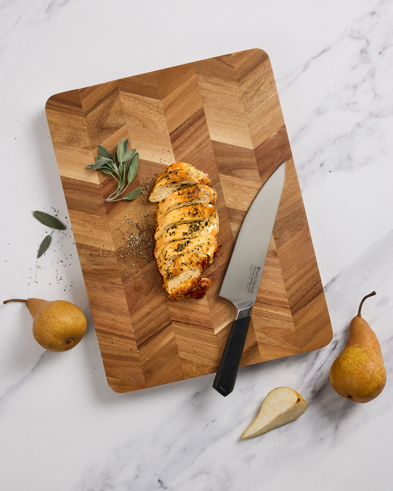 SWISS DIAMOND DLX HERRING BONE CUTTING BOARD 40x30x3CM
