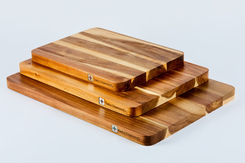 SWISS DIAMOND DLX  LONG-GRAIN ACACIA CUTTING BOARD 40x30x3CM